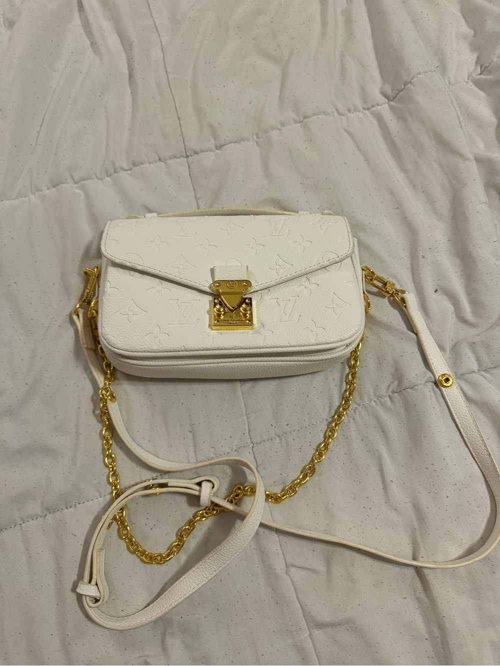 White Embossed Leather Crossbody Bag with Gold Chain